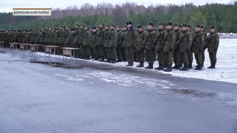 Более 8 тысяч новобранцев по всей стране принимают военную присягу