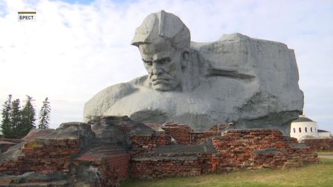 По случаю присвоения почетного звания в город съезжаются многочисленные гости