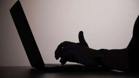 В милицию обратился мужчина, который стал жертвой интернет-мошенников и лишился крупной суммы на псевдобирже