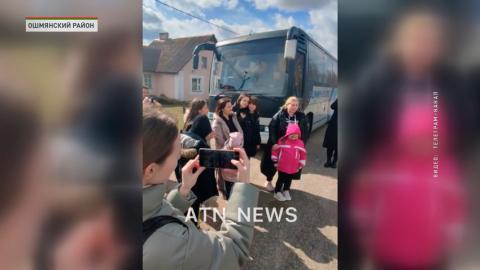 Спустя двое суток власти Литвы пропустили через границу автобус с молдавским детским хором