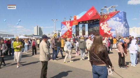 Празднования и гуляния пройдут во всех уголках страны – от столицы до небольших деревень. В Минске 9 мая состоится более 25 мероприятий