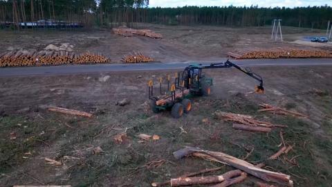 В стране продолжают устранять последствия урагана