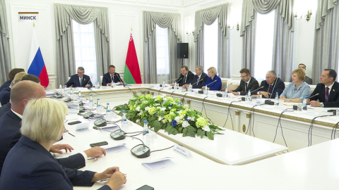 Хоменко: взаимоотношения парламентов Беларуси и России ведут к миру и развитию