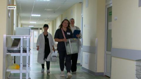Пациенты 1-й клинической больницы Минска проголосовали прямо в палатах