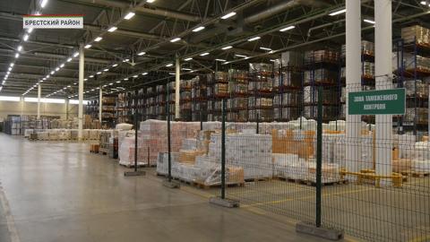 По результатам 2024 года таможня перевела в бюджет на 10% больше взимаемых платежей
