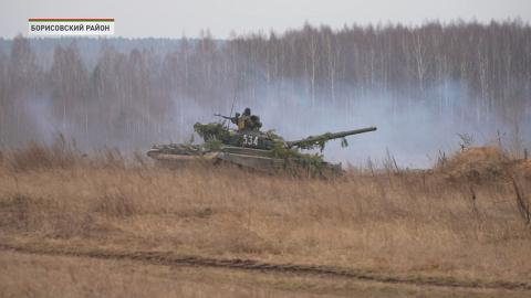 Отметил министр обороны Виктор Хренин, посещая учения на полигоне под Борисовом