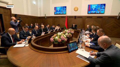 Турчин провёл заседание оргкомитета по подготовке к празднованию 80-й годовщины Великой Победы
