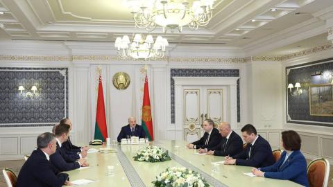 Президент: «Чужих вопросов для членов правительства в нашей стране нет!»