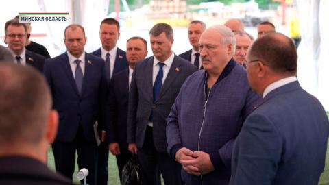 Лукашенко посещает горно-обогатительный комплекс в Любанском районе