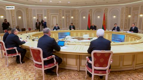 Лукашенко встретился с губернатором Астраханской области