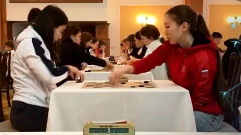 Белорусы выиграли две золотые медали на этапе Кубка мира по шашкам в Узбекистане