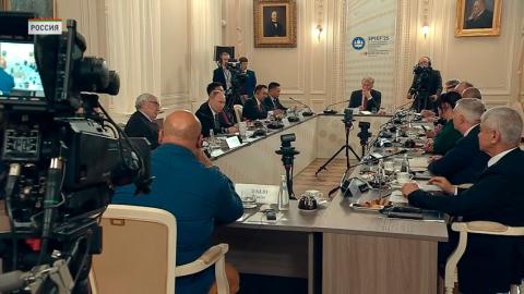 Путин о Союзном государстве: у нас есть возможность сделать хороший, мощный, большой шаг совместно