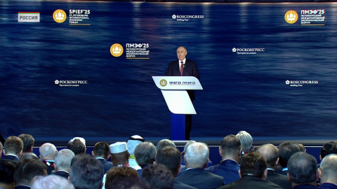 Владимир Путин: сейчас мировая экономика переживает самую масштабную трансформацию в истории