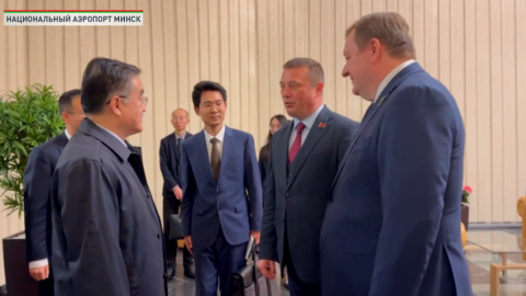 Парламентская делегация КНР прибыла 13 июня в Минск с официальным визитом