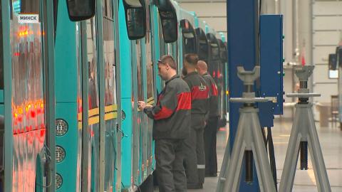 МАЗ до конца года поставит в регионы 185 автобусов