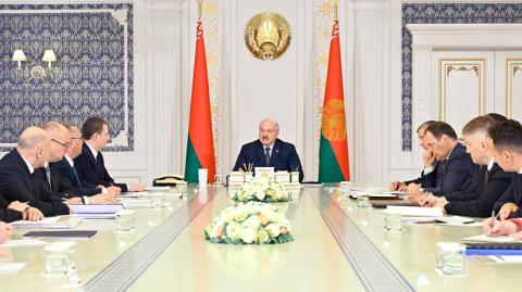 Лукашенко