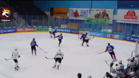 Тремя матчами продолжился чемпионат Беларуси по хоккею