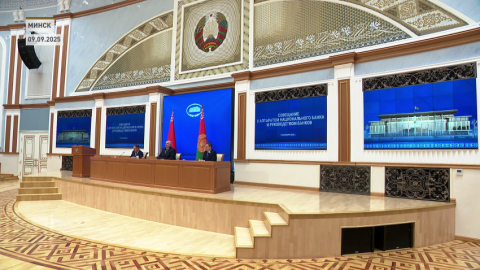 А. Лукашенко: ситуация в денежно-кредитной сфере и на валютном рынке не вызывает опасений