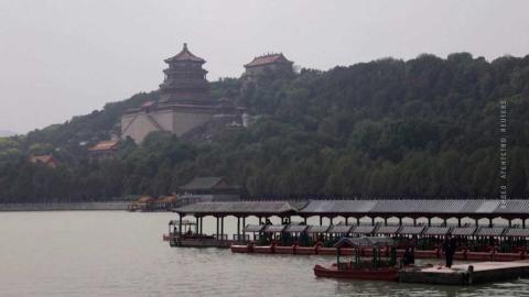 Лукашенко поздравил Си Цзиньпина с Днём образования КНР