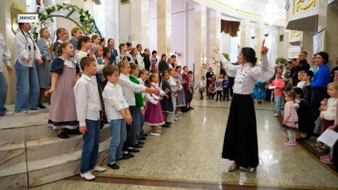 «Театральное утро для всей семьи» прошло в Большом театре Беларуси