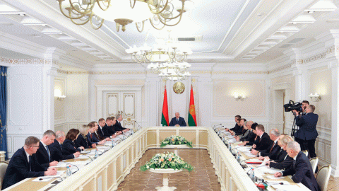 В Беларуси началась активная подготовка ко второму заседанию VII Народного собрания