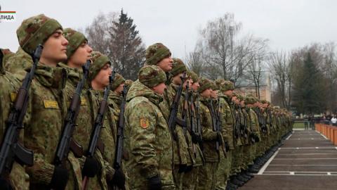 Более 200 солдат приняли Военную присягу в Лидском погранотряде