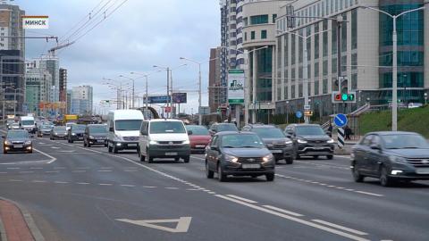 ГАИ напоминает водителям и пешеходам о необходимости проявлять осторожность в осенне-зимний период