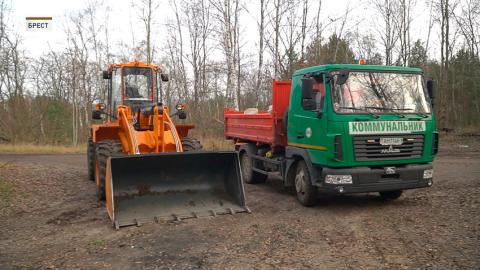 Новая коммунальная техника поступила в Брест