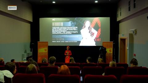 «Лістапад-2025». На «Беларусьфильме» вьетнамский режиссёр провела мастер-класс