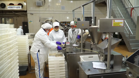 Как в Новогрудке спасли от увольнения более 200 работников