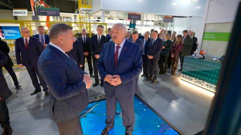 «Спасибо за социальную сферу!» – Лукашенко поблагодарил холдинг «Горизонт»