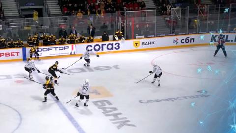 Александр Скоренов продолжает набирать очки в КХЛ