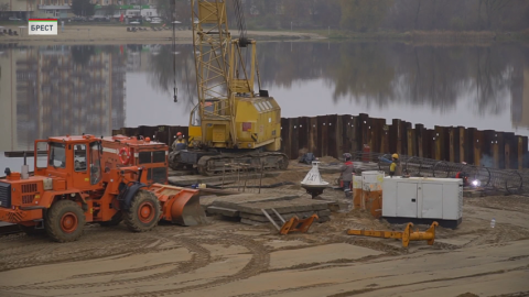 Реконструкция моста через реку Мухавец