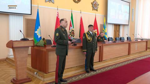 В Минобороны проводили в запас командующего ССО ВС Беларуси генерал-майора Вадима Денисенко