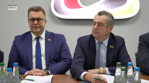 Новшества законопроекта «О лизинговой деятельности» обсудили на выездном заседании Постоянной комиссии Совета Республики Национального собрания Беларуси по экономике, бюджету и финансам