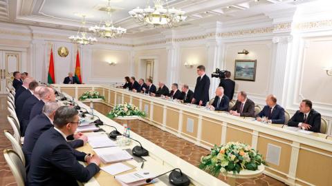 Везде нужно управлять, контролировать! Президент рассказал о работе отдельных хозяйств страны