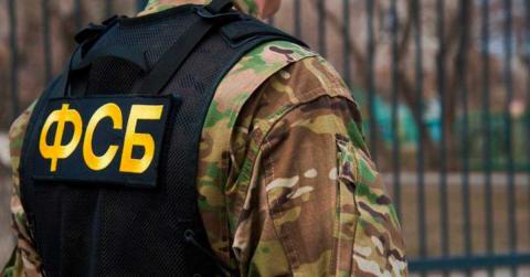Сотрудники ФСБ пресекли теракт в здании УФСБ в Крыму