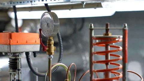 В МАРТ прокомментировали перенос повышения цен на ЖКУ