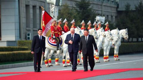 Минск – Пхеньян: подробности первого дня визита Лукашенко в КНДР и детали переговорной повестки