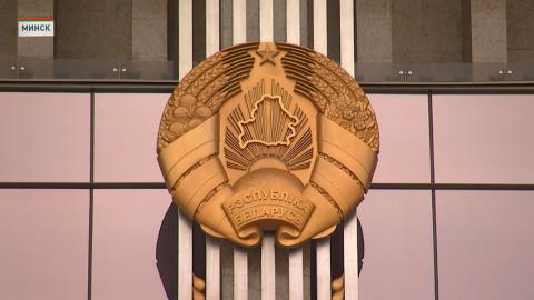 Александр Лукашенко направил соболезнование родным и близким народного поэта Беларуси Владимира Каризны