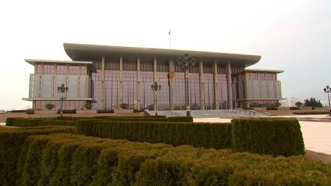 Лукашенко поздравил Ким Чен Ына с переизбранием на должность Председателя Государственных дел КНДР