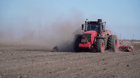 Сезон большого сева стартовал в Беларуси