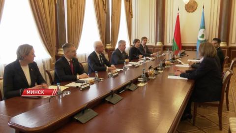 Делегация ПАРЛАТИНО