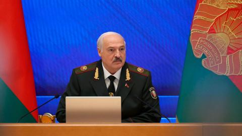 Президент лично подвел итоги большой проверки ВС Беларуси