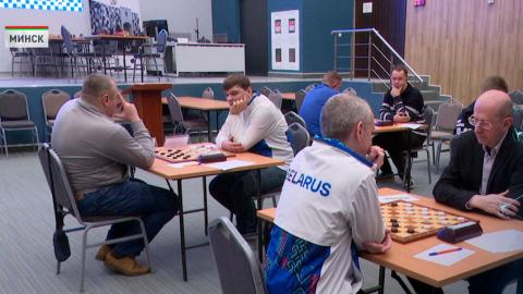 Трое белорусов одержали победы на этапе Кубка мира по шашкам