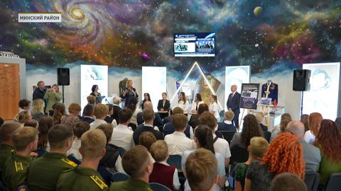 Минский аэроклуб принял культурно-просветительский проект «Космос. Моя история»