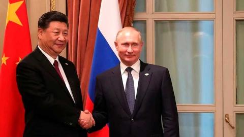 Делегации России и Китая подписали 20 совместных документов