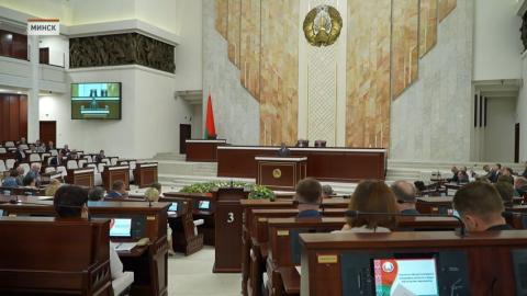 Поставки вооружения и защита туристов: депутаты приняли масштабный пакет законов