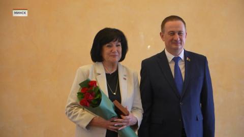 Турчин вручил государственные награды представителям различных сфер