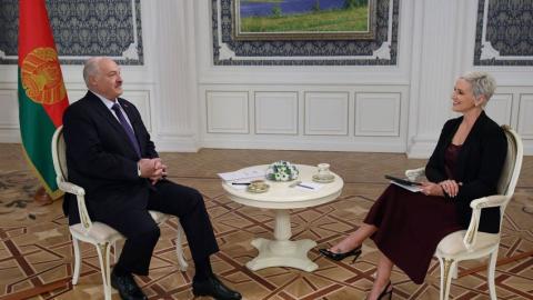 Лукашенко объяснил свои жесткие высказывания в адрес Зеленского